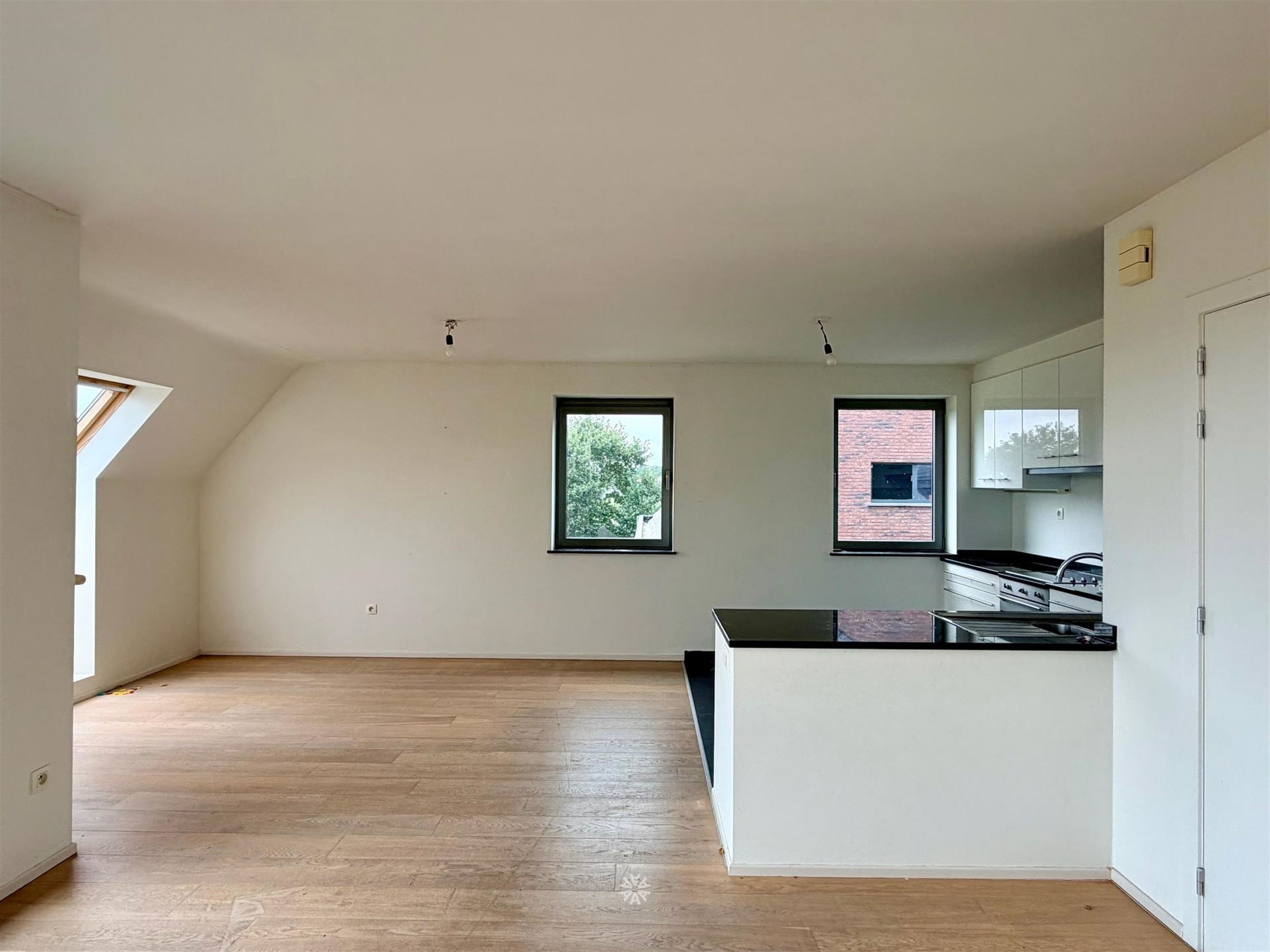 Ruim appartement TE HUUR met groot terras en prachtig uitzicht te Destelbergen - foto 5