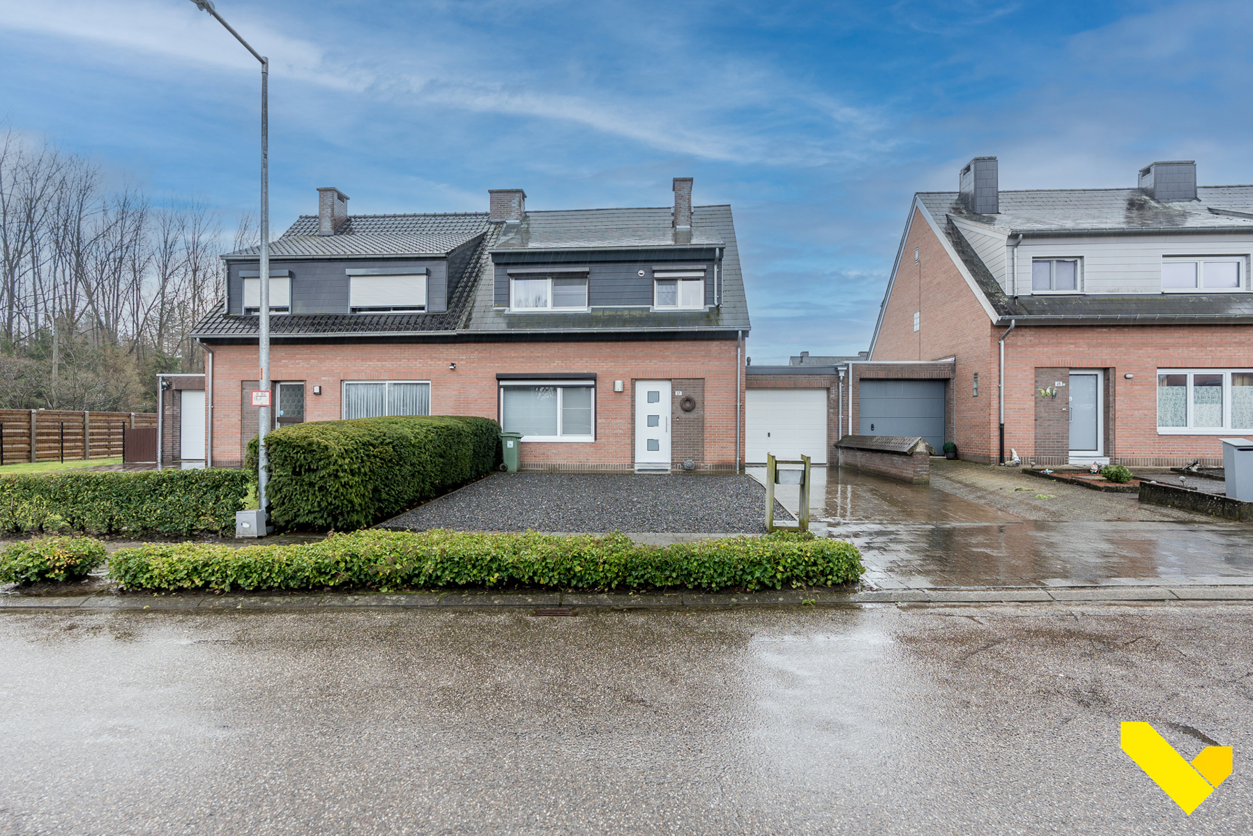 Instapklare charmante woning met zuid gerichte tuin. - foto 1