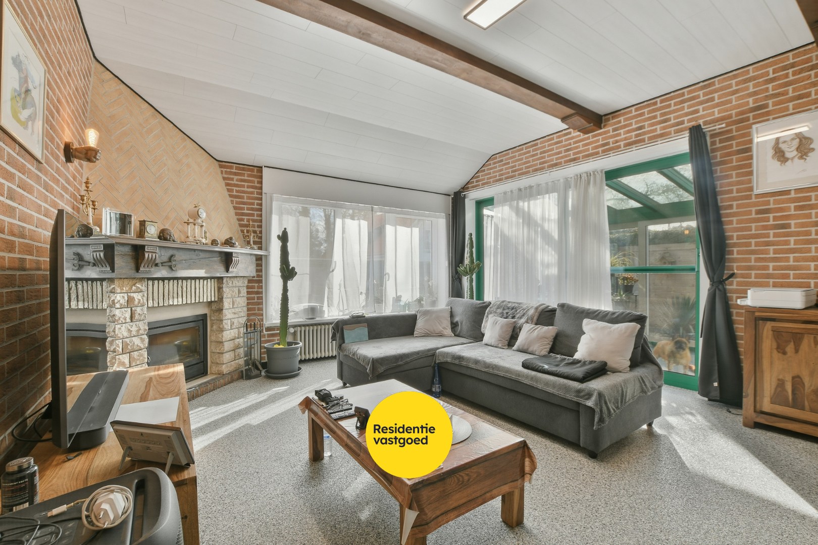 Instapklare en volledig gerenoveerde bungalow met 3 slaapkamers, tuin en garage vlak bij bos en centrum van De Haan - foto 5