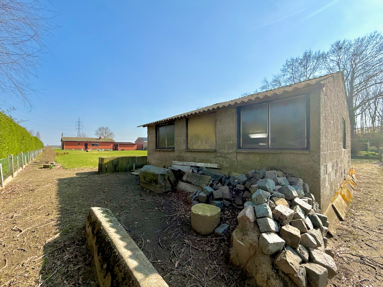 Open bebouwing op fenomenaal perceel van 2.108 m² te Oosteeklo ! - foto 3