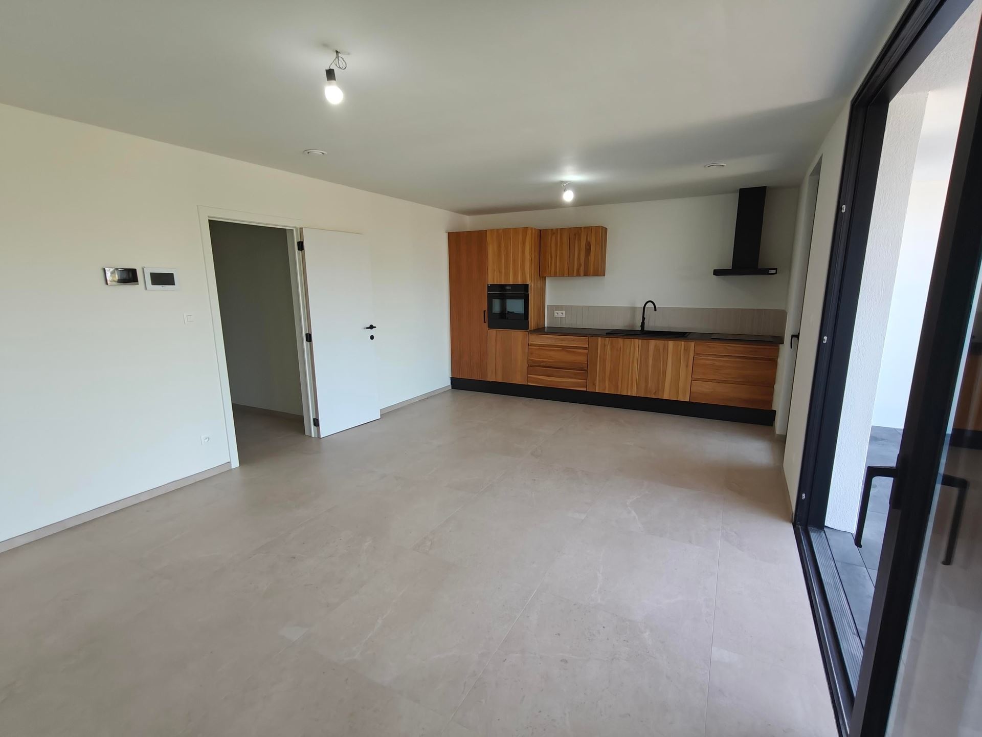 Apartment for rent in Maasmechelen with 1 bedroom - photo 4