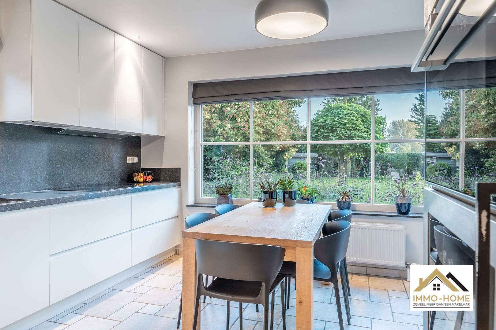 Prachtige woning met breed uitzicht op de tuin - foto 3