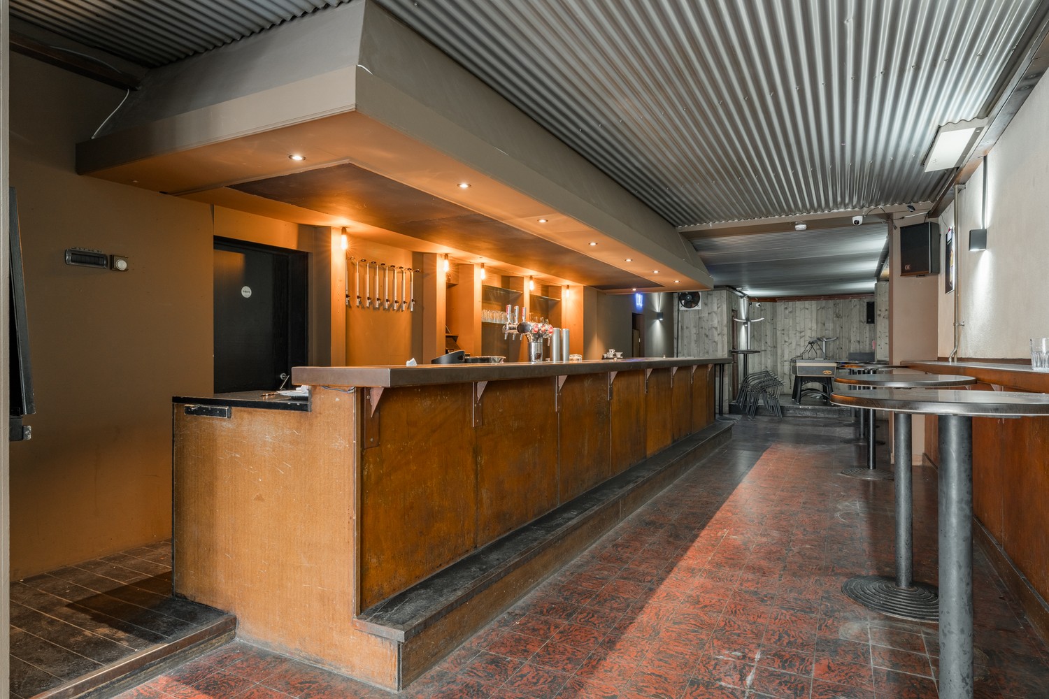 Commercial à vendre à Neerpelt avec 1 chambre - photo 4