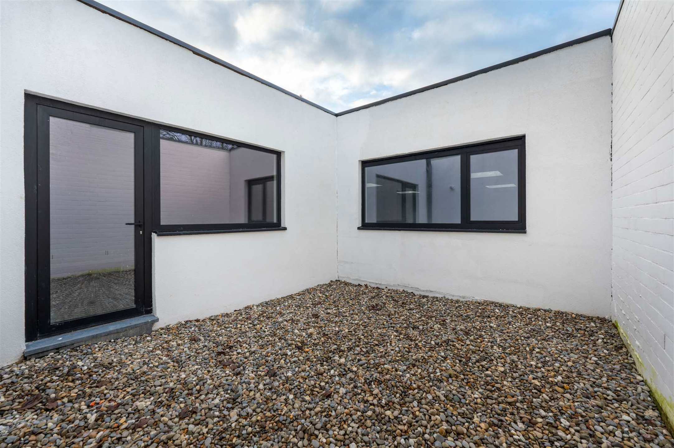 Commercial for sale in Mol - photo 5