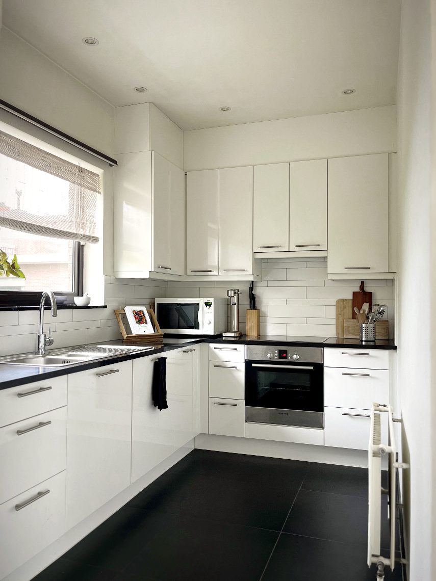 Appartement te koop in Wilrijk met 2 slaapkamers - foto 4