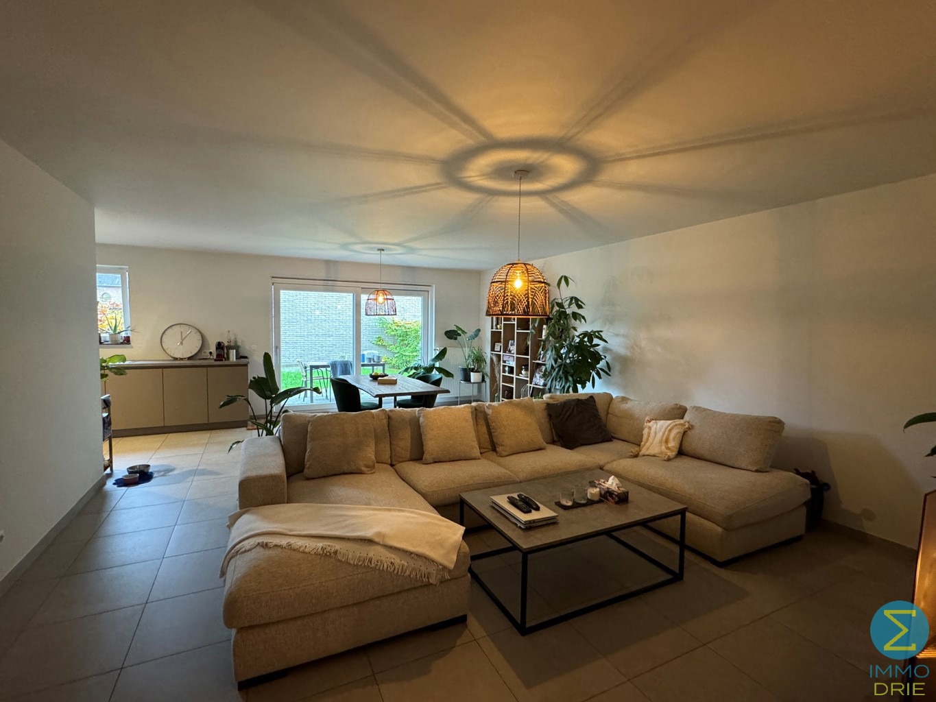 Prachtig gelijkvloers appartement met 3 slaapkamers - foto 3