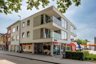 Appartement van 61m² met o.a. 2 slaapkamers, staanplaats en terras nabij het centrum van Turnhout. EPC B (108 kWh/m²), elektriciteit conform.Ligging:...
