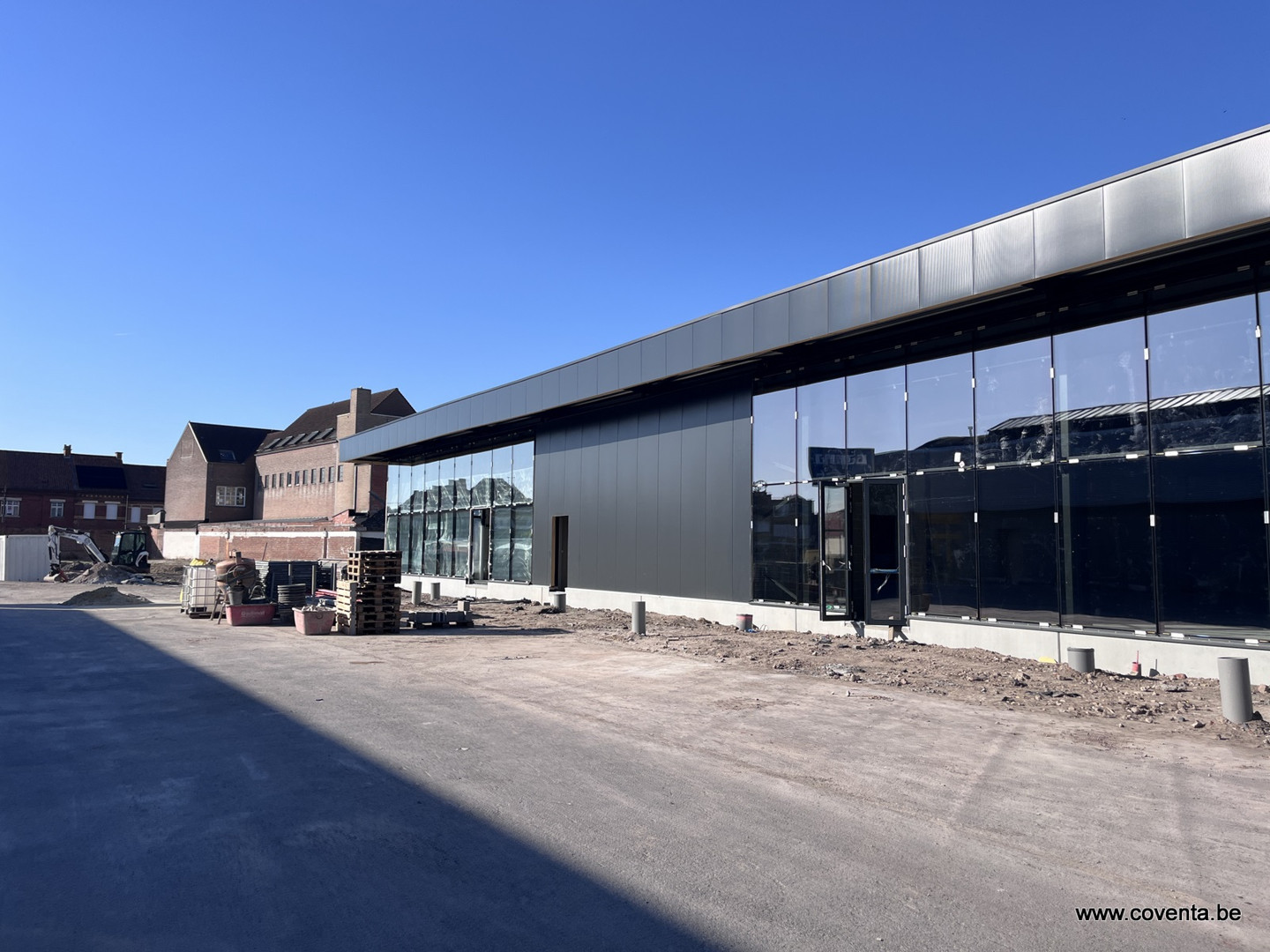 Commerciële ruimte van 519m² te huur te Roeselare - foto 2