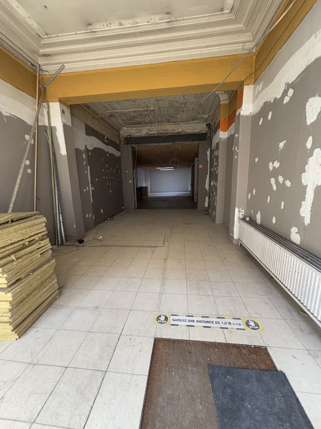 Handelspand te huur – Rue Blaes – 275 m² + kelder - foto 3