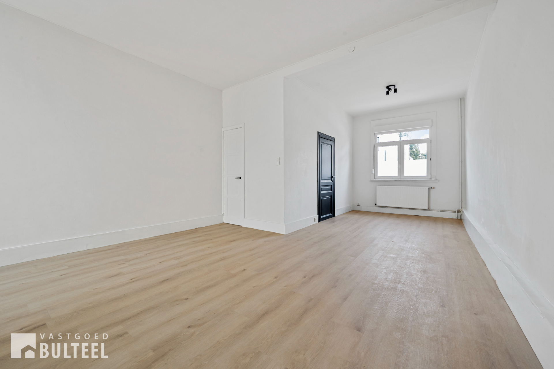 Recent vernieuwde woning met tuin en 3 slaapkamers. - foto 5