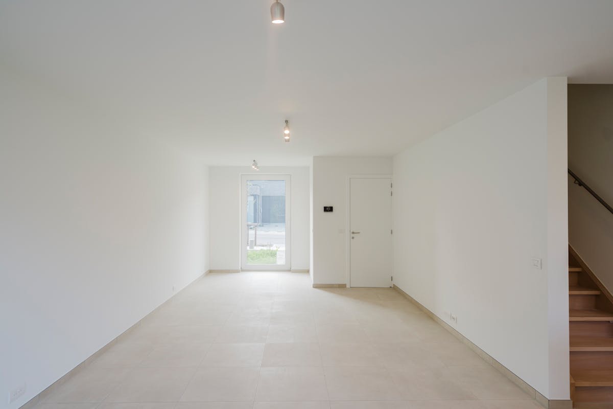 Maison récemment construite avec 3 chambres, jardin et garage à louer à Courtrai - photo 3