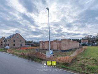 BOUWGROND VOOR HALFOPEN BEBOUWING OP EEN PERCEEL VAN 7A56CA TE MAASEIK.TROEVEN- Rustige ligging.- Inclusief goedgekeurde bouwplannen; de...