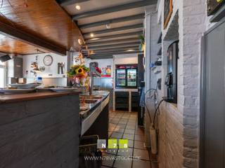 HANDELSPAND MET APPARTEMENT OP DE EERSTE VERDIEPING OP EEN PERCEEL VAN 4A65CA TE LANAKENTROEVEN- Gelegen dichtbij het centrum van Lanaken,...