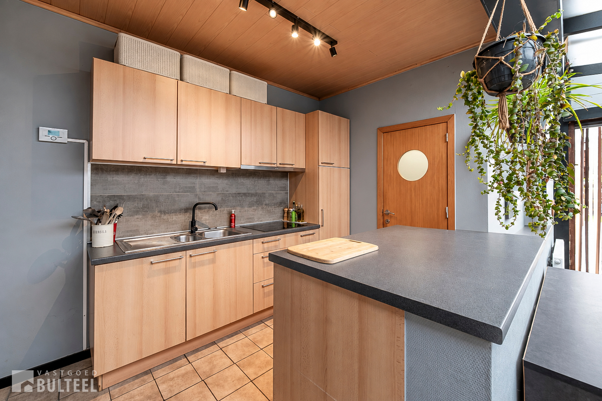 Charmante woning met 3 slaapkamers en tuin. - foto 5