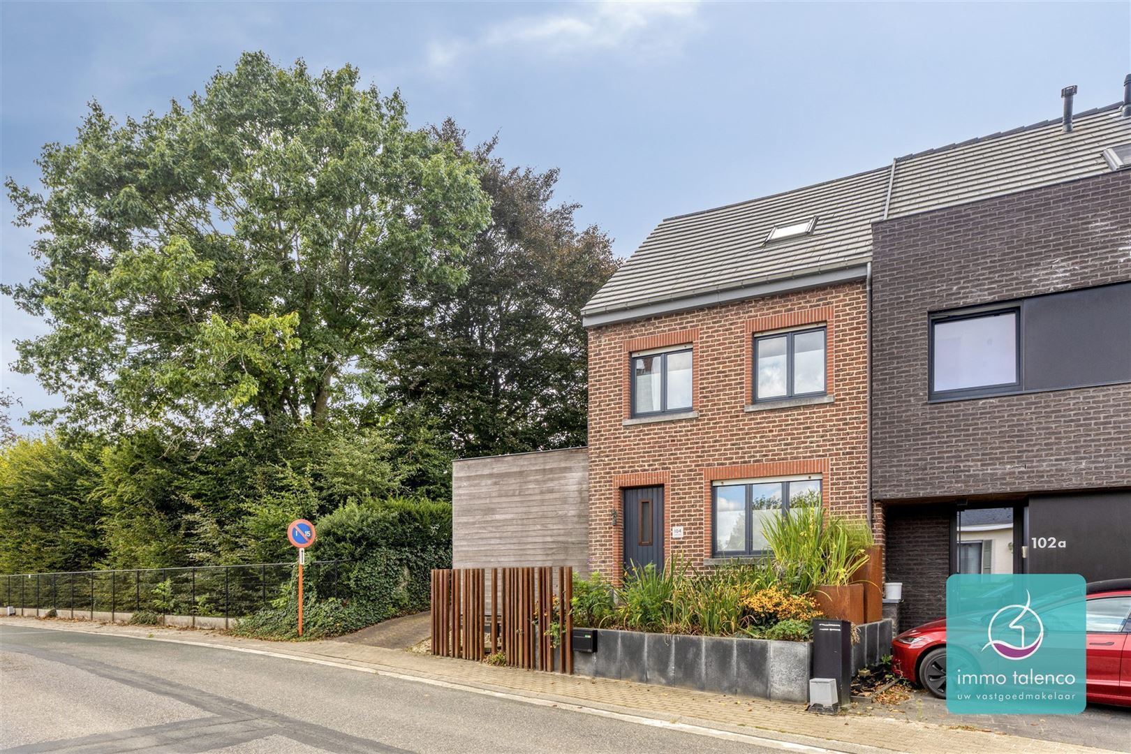 Eigendom met karakter - 4 slpks - rustige ligging - foto 1