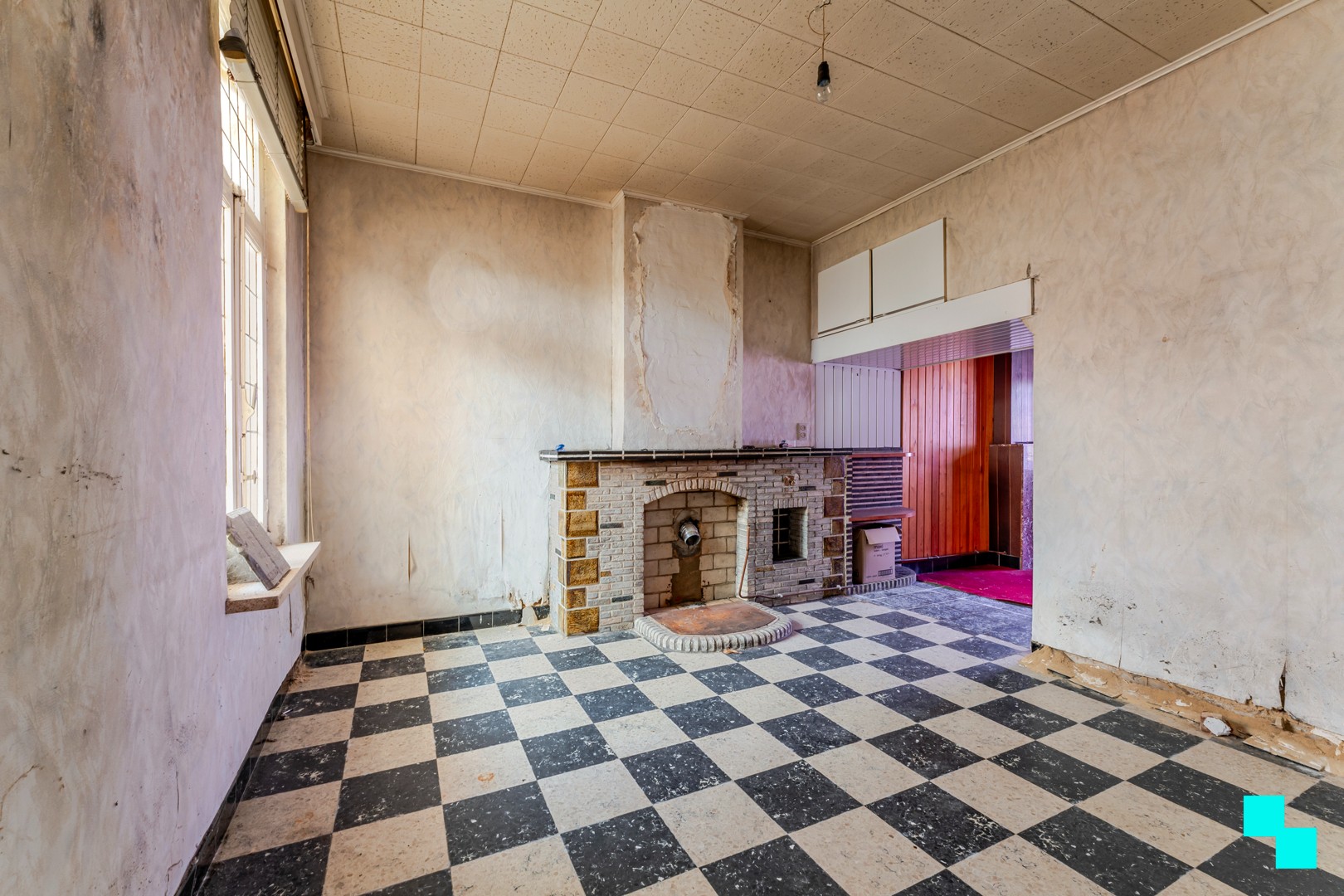 Betaalbare renovatiewoning nabij centrum - Roeselare - photo 3