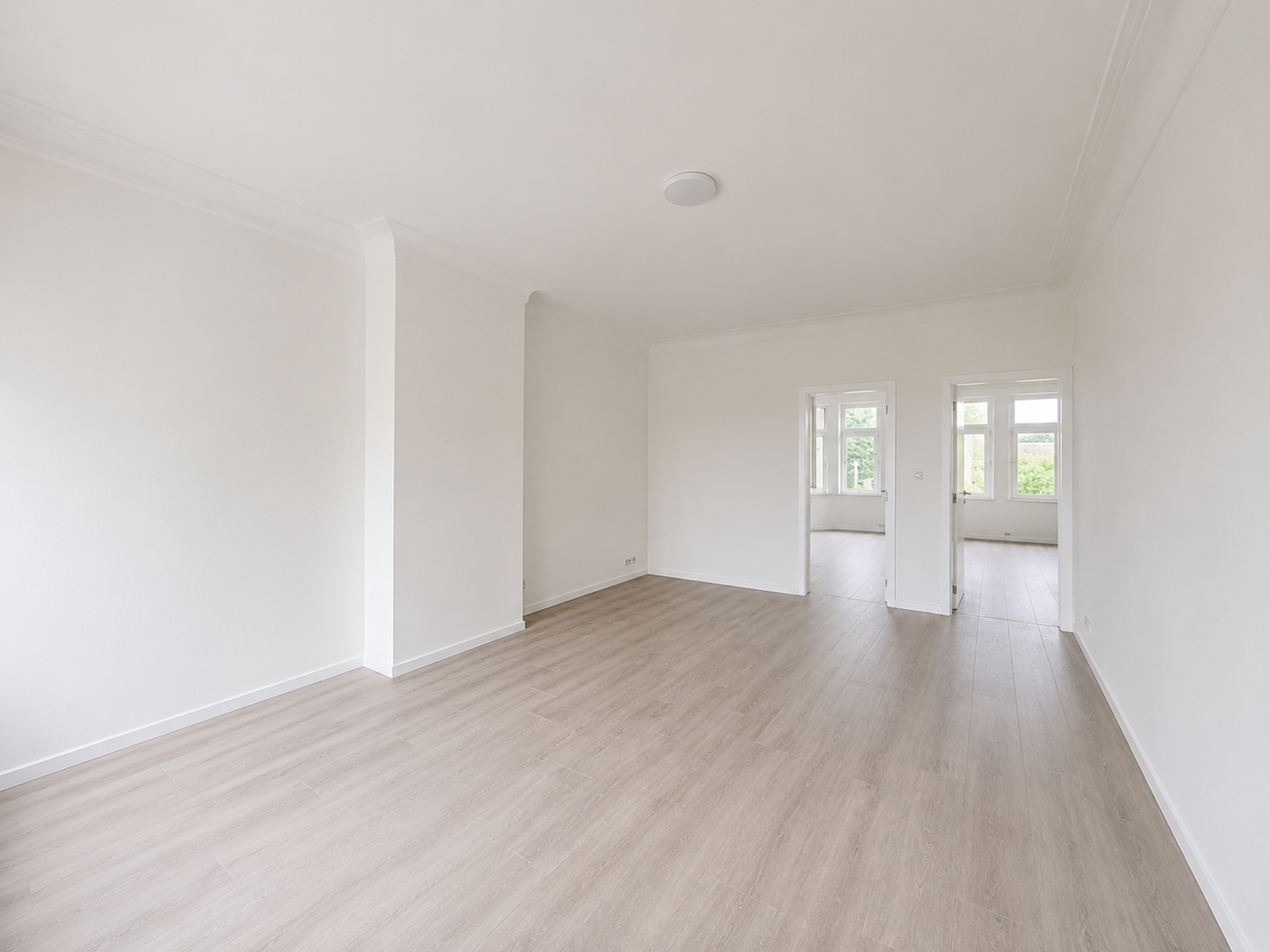 Volledig gerenoveerd appartement met 2,5 Slpk in Deurne! - foto 4