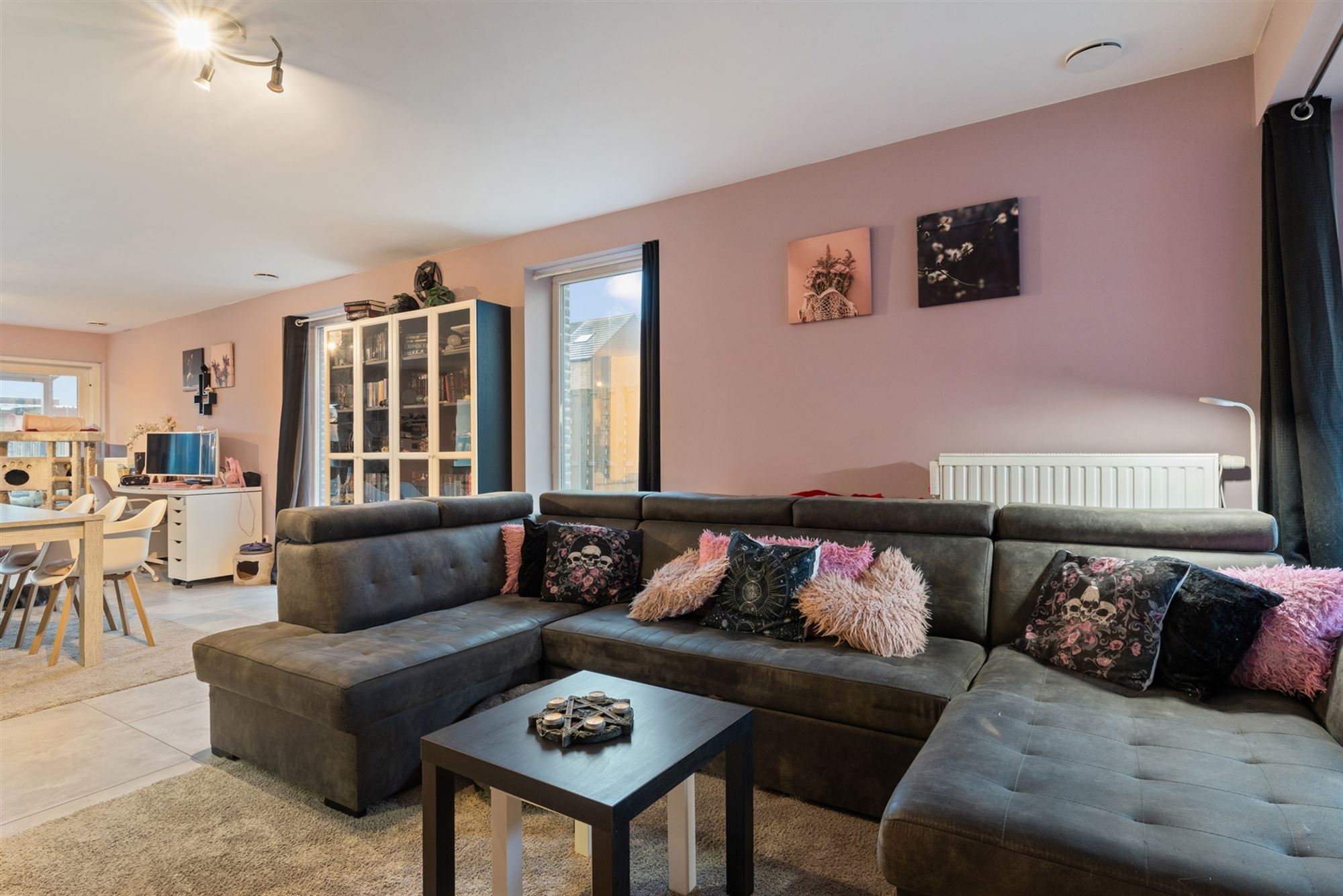 RUIME ENERGIEZUINIGE WONING MET 3 SLAAPKAMERS RUSTIG GELEGEN TE LEOPOLDSBURG - foto 2