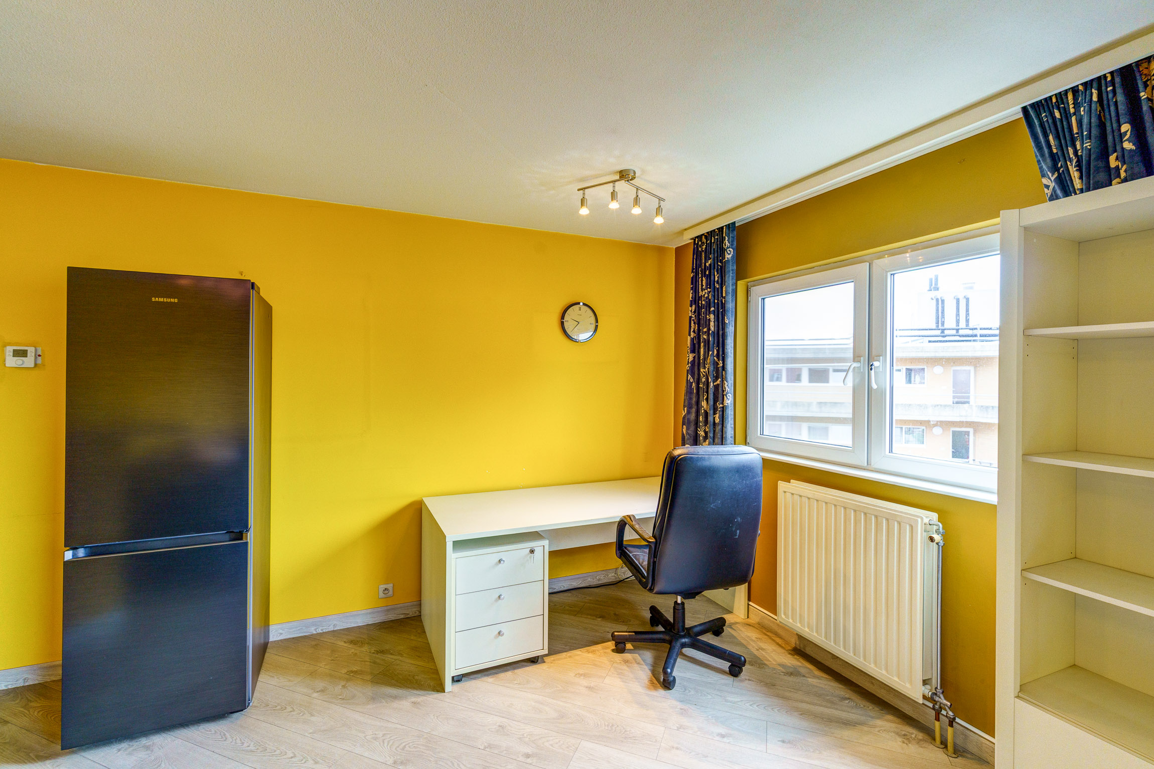 Lichtrijk appartement met twee slpks in hartje MECHELEN - foto 4