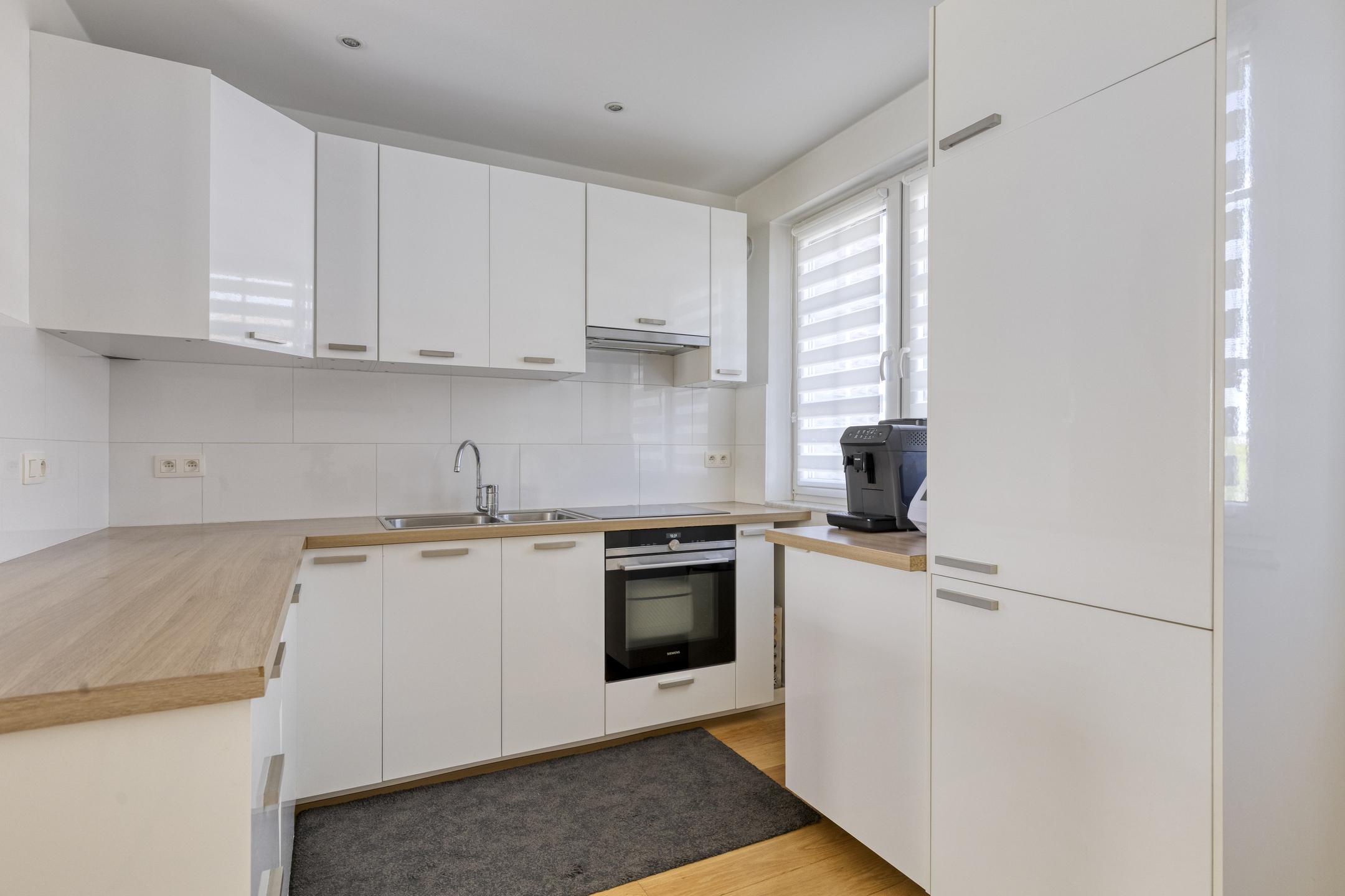 Instapklare gerenoveerde woning met tuin in Dilbeek - foto 4