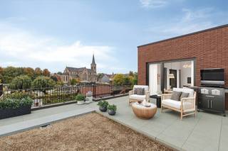 Exclusief penthouse met 3 slaapkamers en riant terras – centrum Merelbeke Bovenaan dit kleinschalige nieuwbouwproject op de historische tramsite...