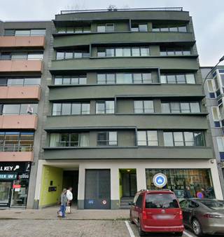 Binnenstaanplaats €50...