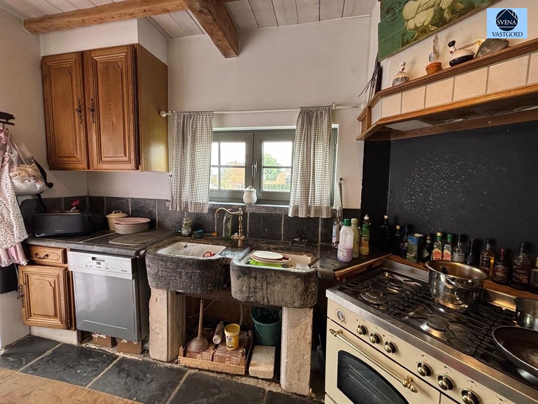 CHARACTER HOUSE WITH 5 BEDROOMS - photo 3