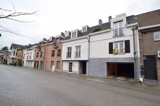 Verzorgd éénslaapkamerappartement met terras en ondergrondse autostaanplaats in het centrum van Kasterlee. Het appartement bevindt zich op de...