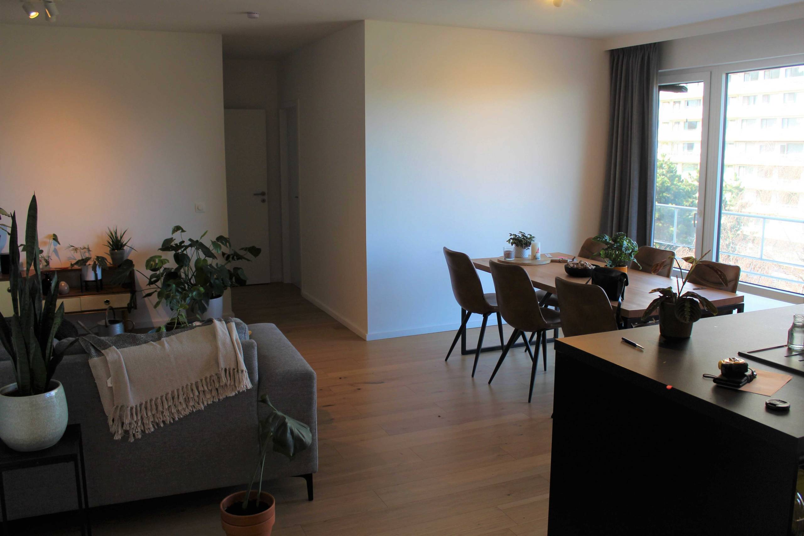 Appartement te koop in Berchem met 2 slaapkamers - foto 3