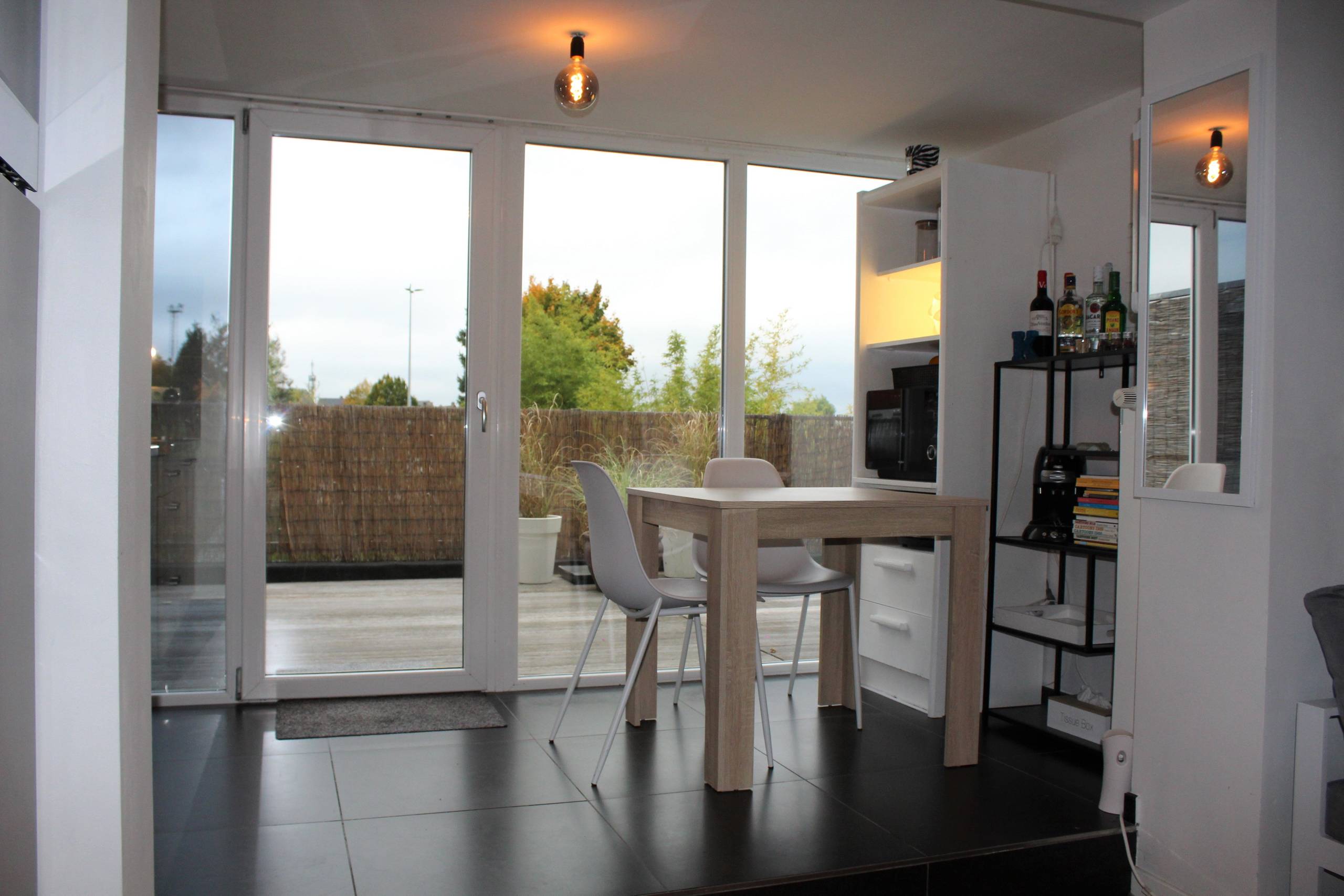 Lichtrijk appartement met zonnig terras in Zottegem - foto 5