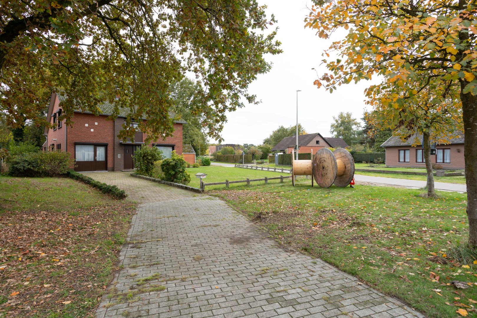 Woning met potentiële bouwgrond (open bebouwing) te koop! - foto 3