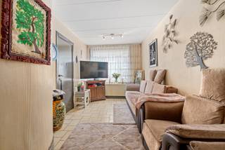 Opbrengsteigendom met 2 appartementen in centrum Aalst – Pontstraat 49Bent u op zoek naar een strategisch gelegen investering? Dan is dit gebouw in...