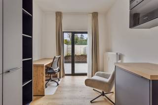 ***TWEEDE SEMESTER TE HUUR***Deze residentie is gelegen aan de Leuvense stadsrand, namelijk op de Geldenaaksebaan! Deze locatie biedt zowel voor...