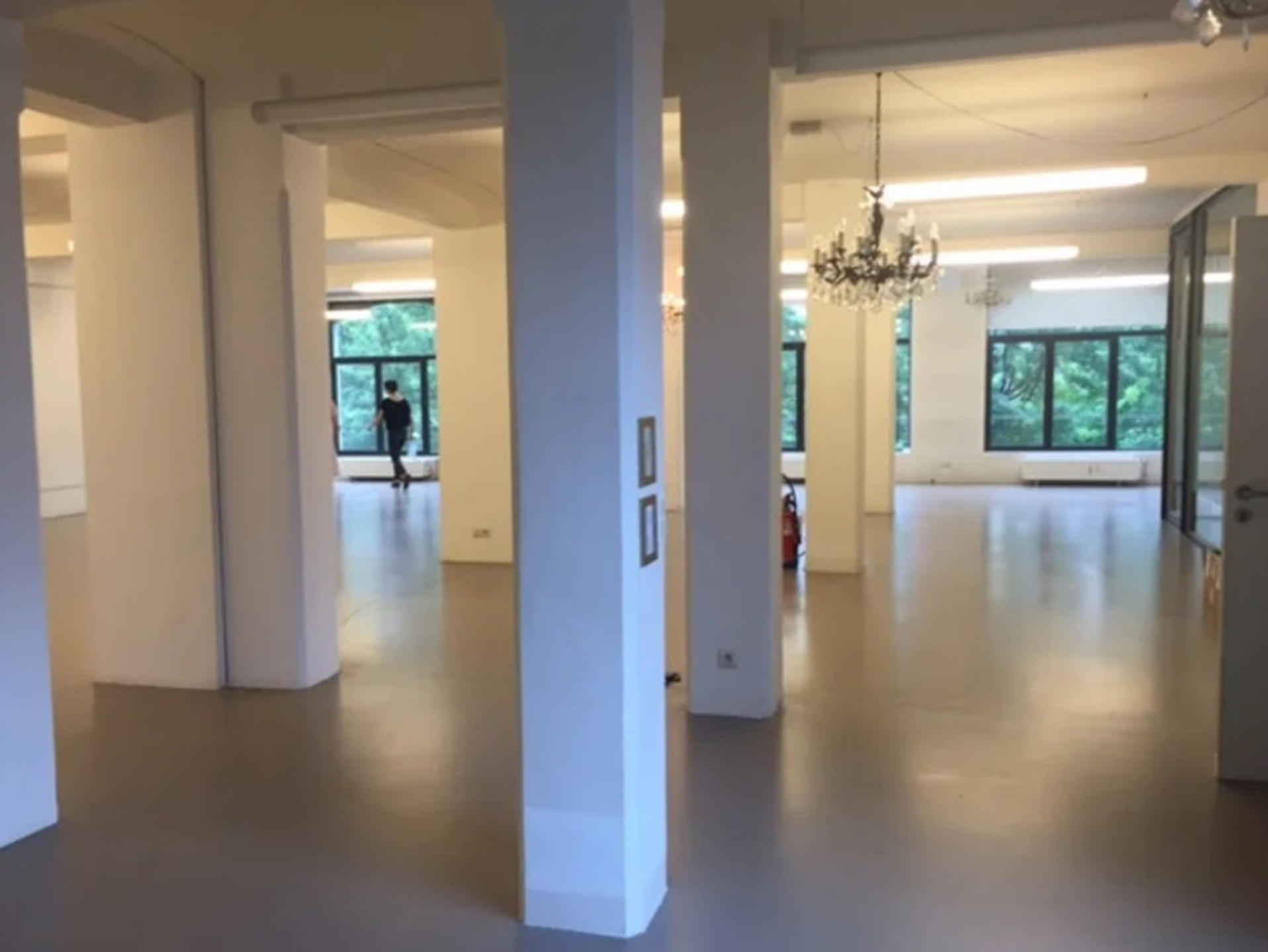 Kantoren te huur van 714 m²! - foto 3