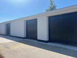 Commercial for rent in Temse