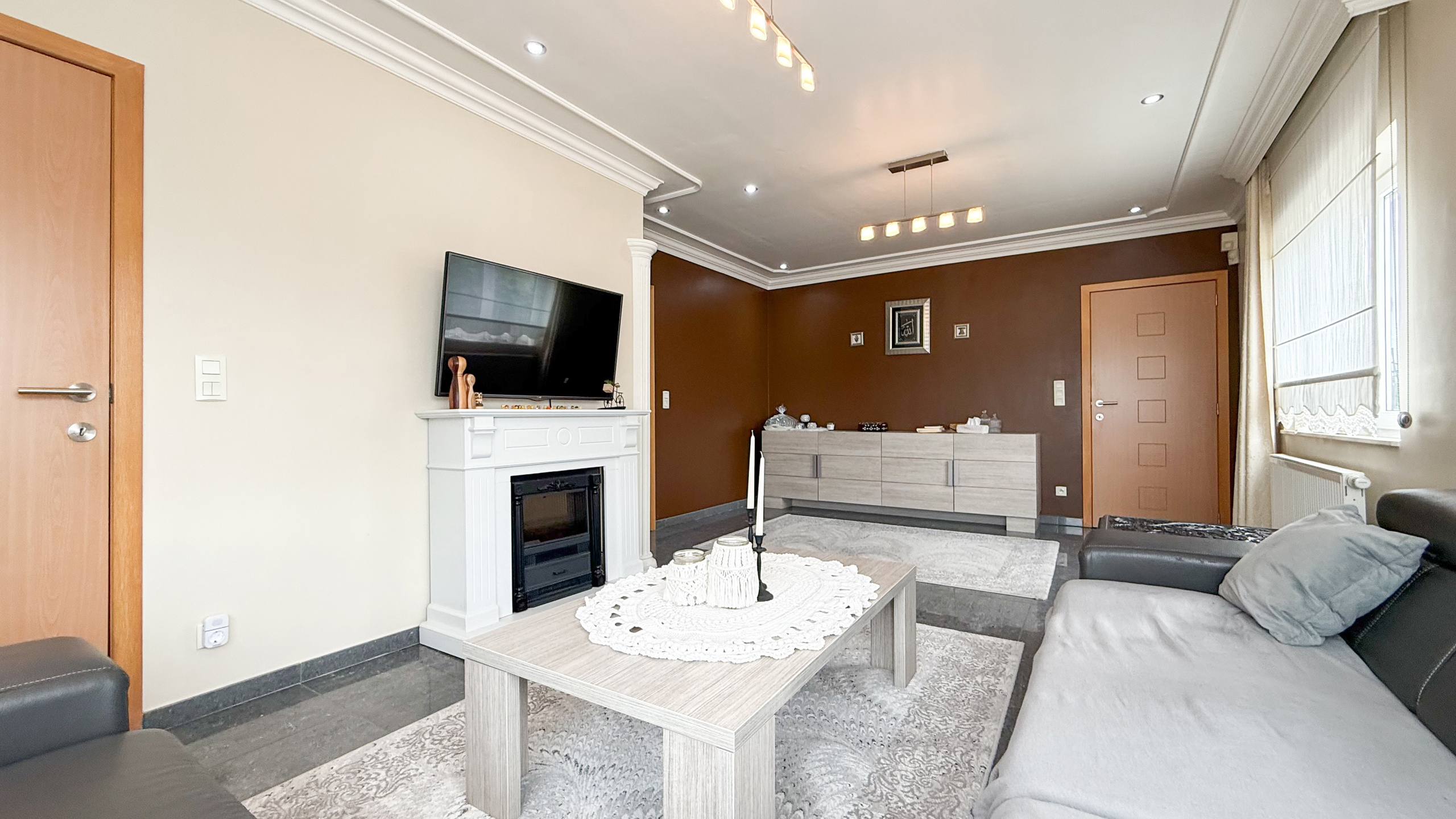 Ruime woning van 285m² met 5 slpks en apart bureel ruimte!  - foto 4