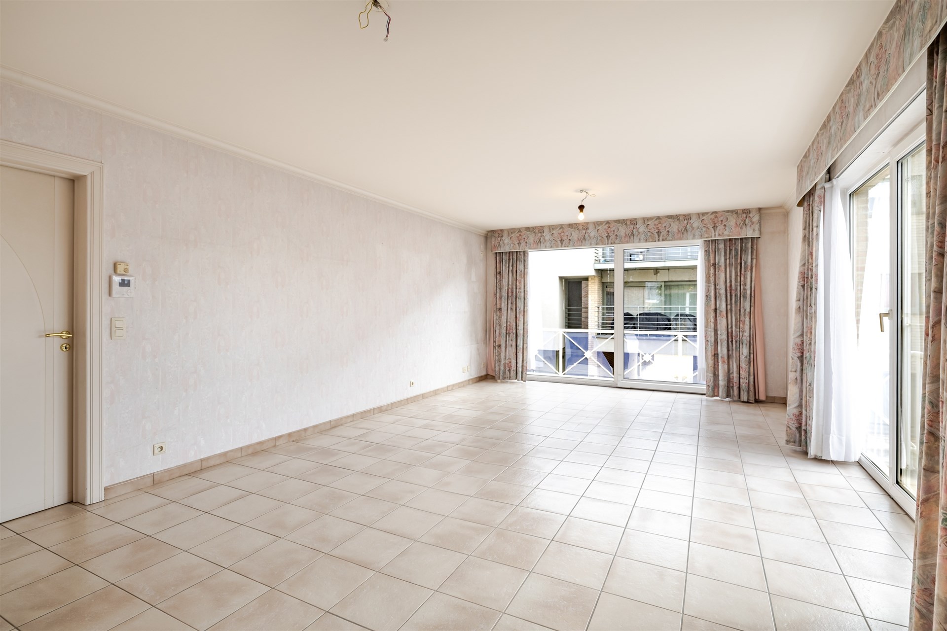 Ruim app met 2 slks, dubbel terras en garage - foto 4