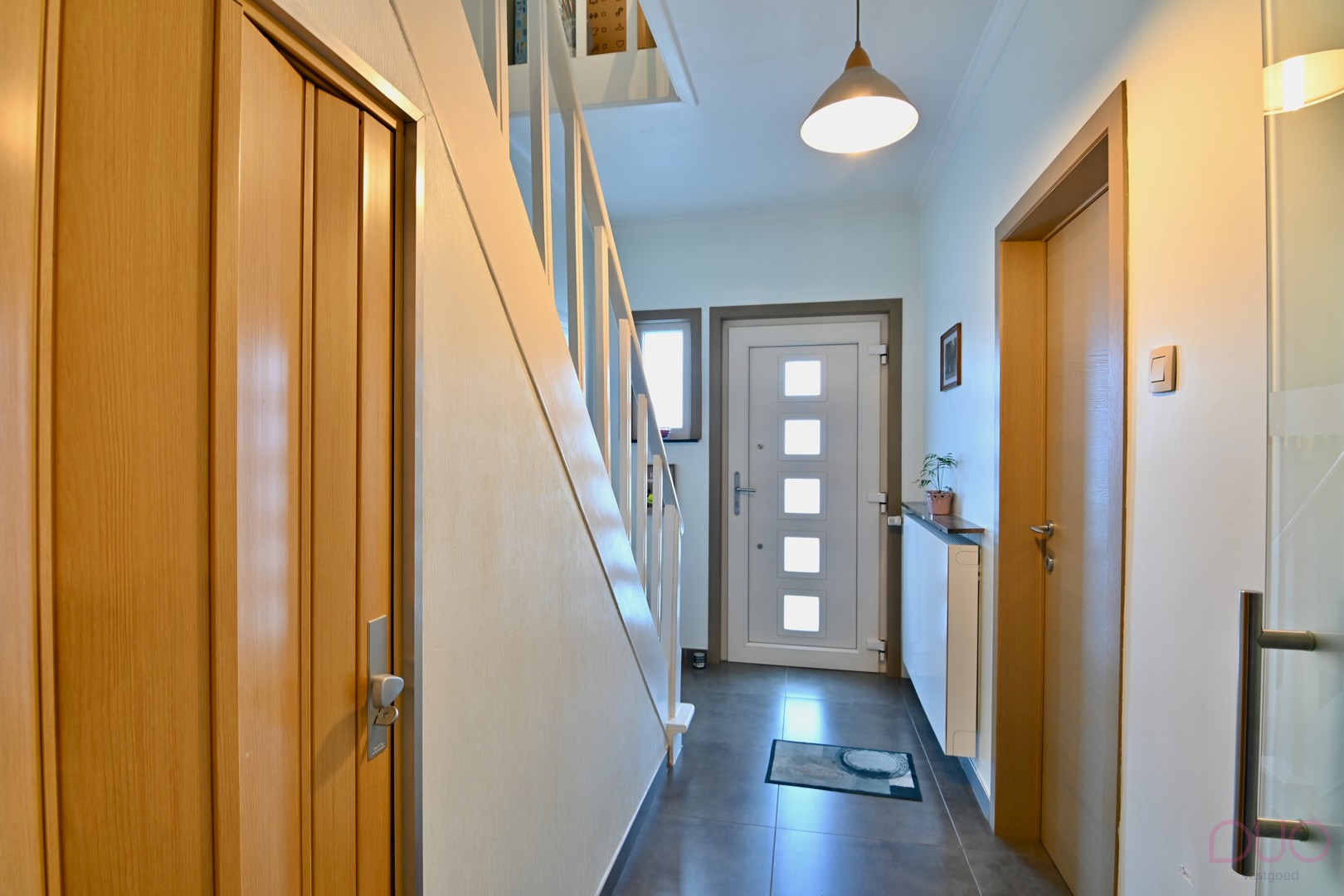 Instapklare woning met 4 slaapkamers en tuin - foto 3