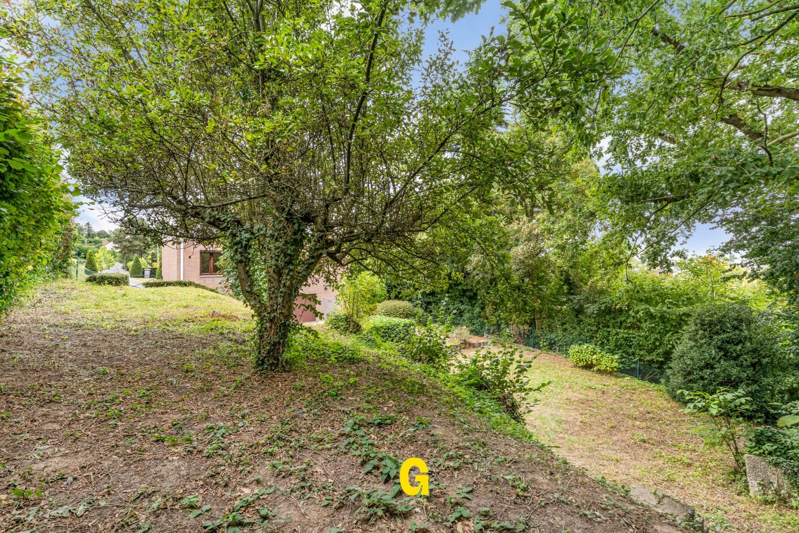 Vrijstaande woning met uitgesproken karakter op een uitstekende locatie in hartje Bilzen, op 11a 23ca - foto 4