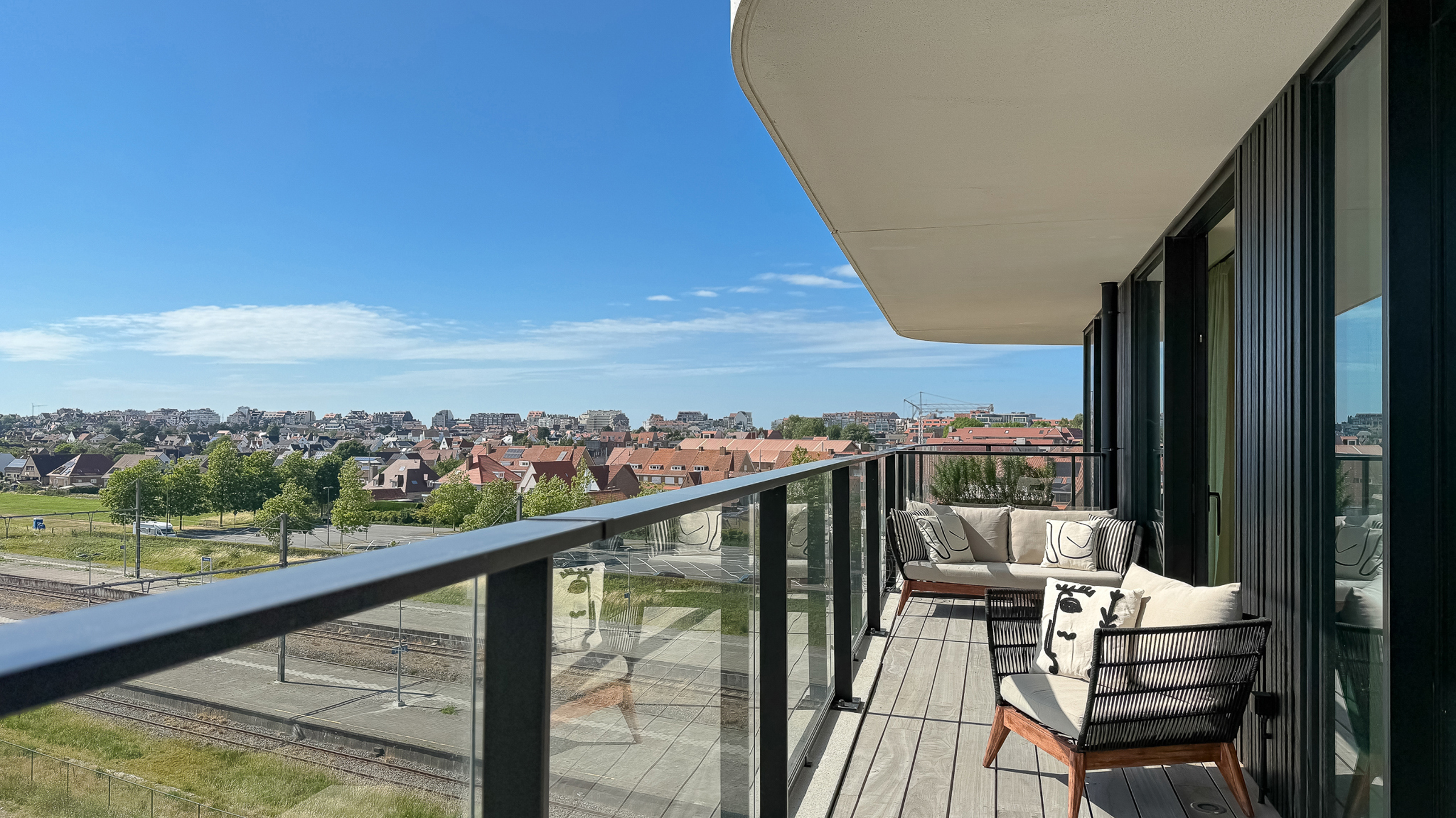 Apartment for sale in Knokke-Heist with 2 bedrooms - photo 2