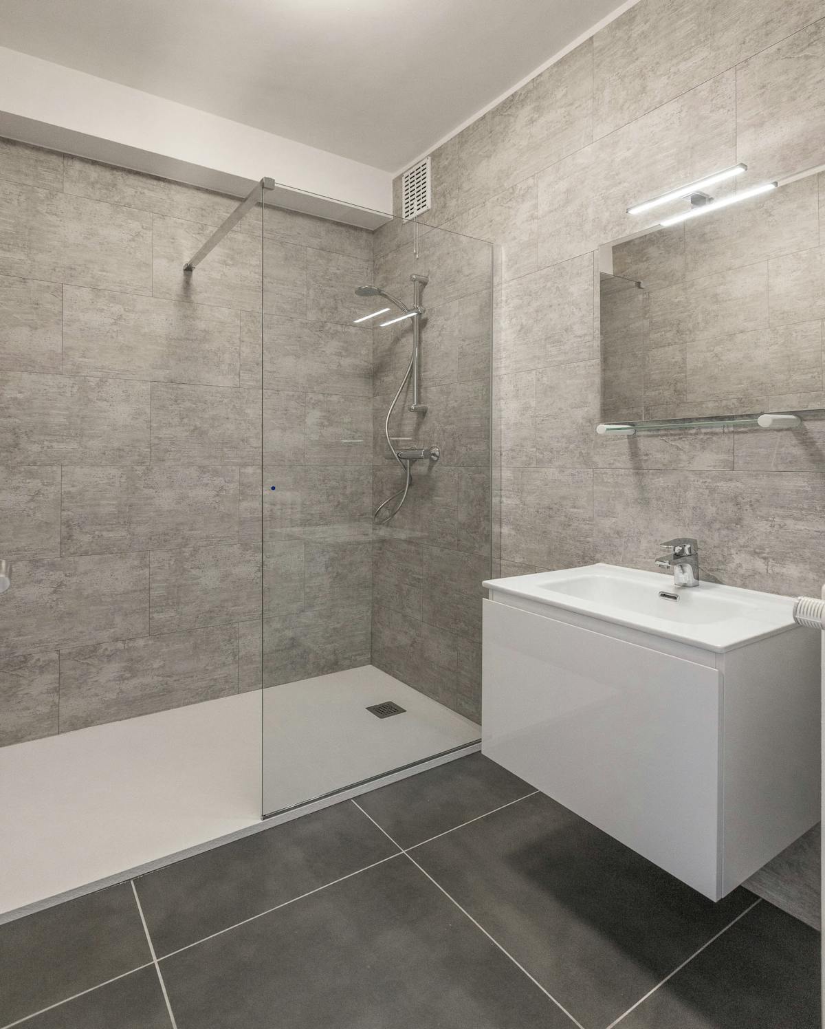 Appartement met twee slaapkamers in Neder-Over-Heembeek. - foto 4