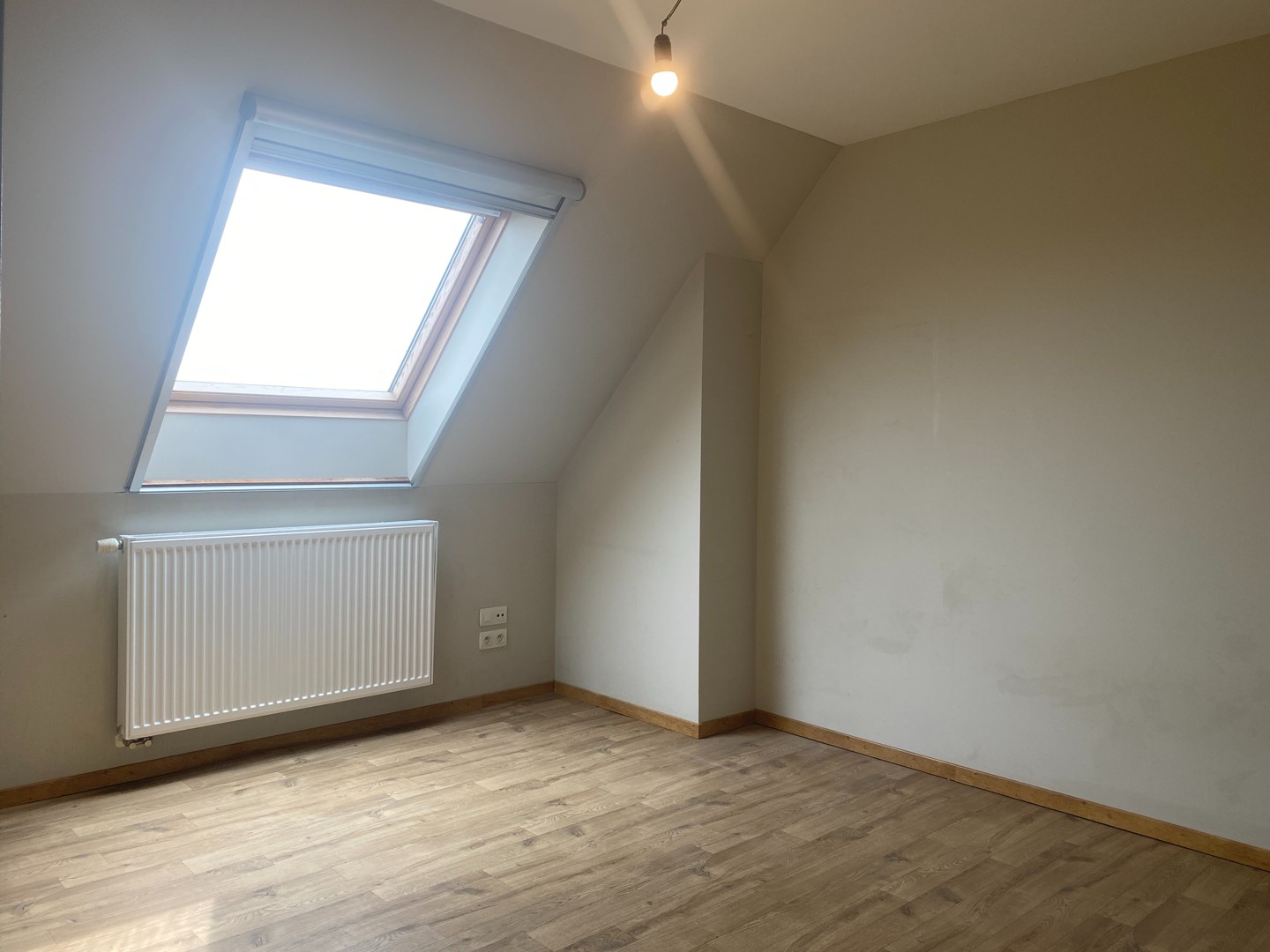 Verzorgd duplex appartement met 3 slaapkamers en autostaanplaats - foto 4