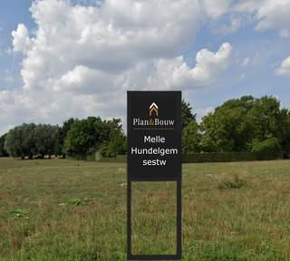 Unieke kans: 5 villa loten te koop in Merelbeke-Melle, waarvan 3 loten aan 6% BTW-tarief.Op zoek naar de perfecte plek voor jouw droomvilla? Wij...