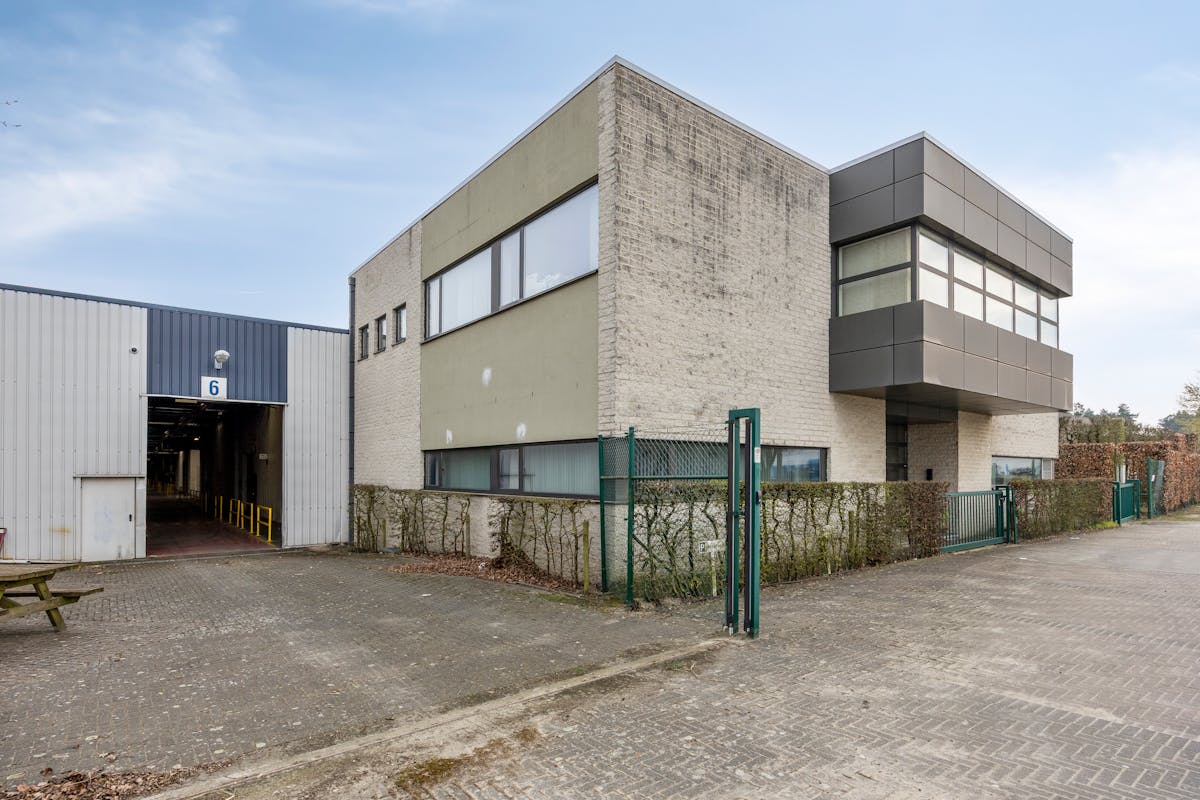 Recent distributiecentrum met 25.000 m² magazijnruimte op toplocatie nabij E314 - foto 3
