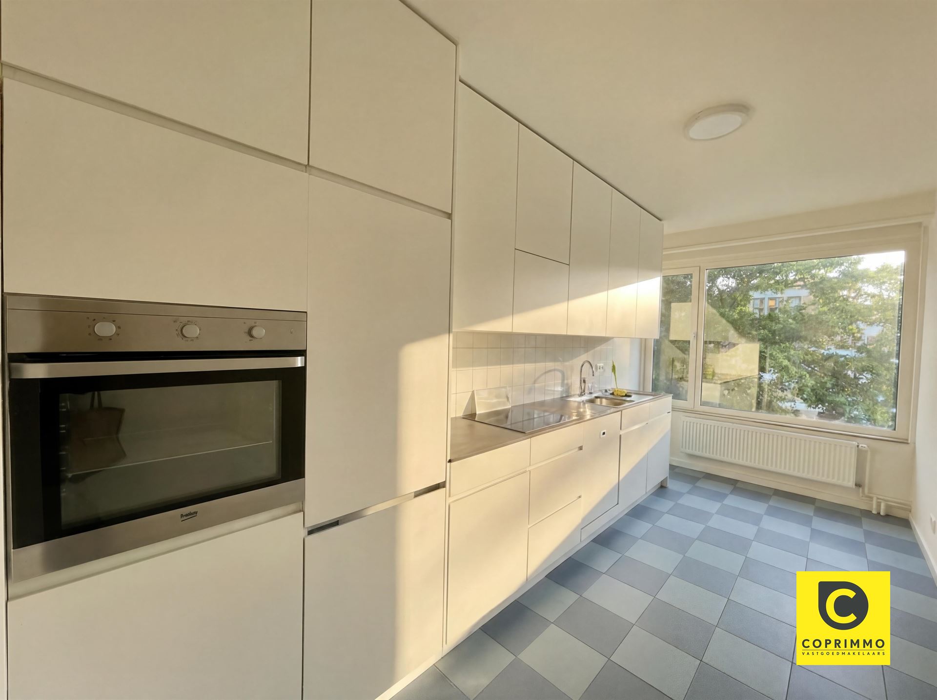 3 Slaapkamer appartement met terras en kelder - foto 4