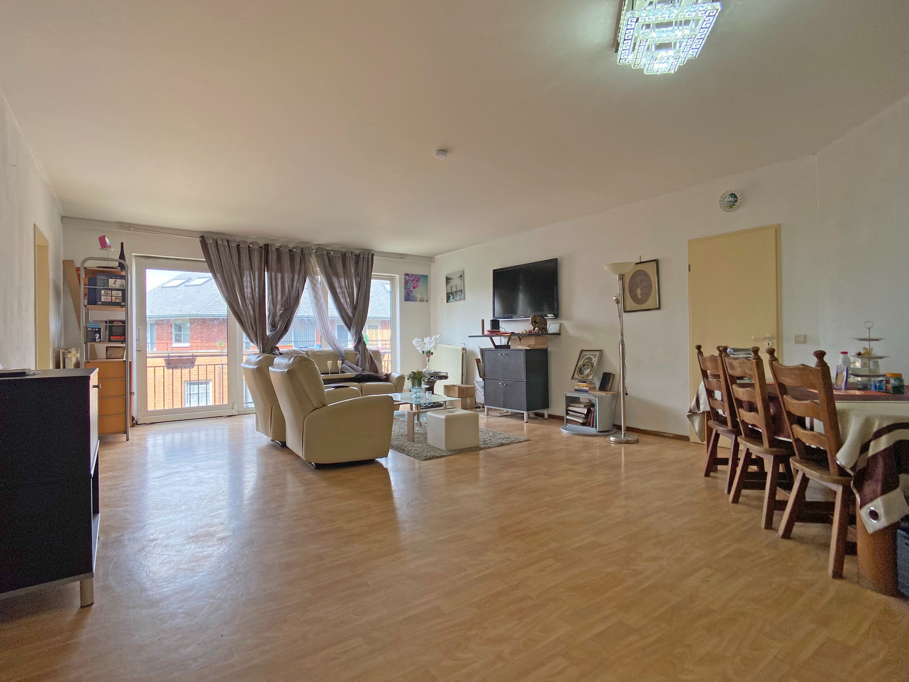 Appartement spacieux avec 3 chambres et deux terrasses ! - foto 4