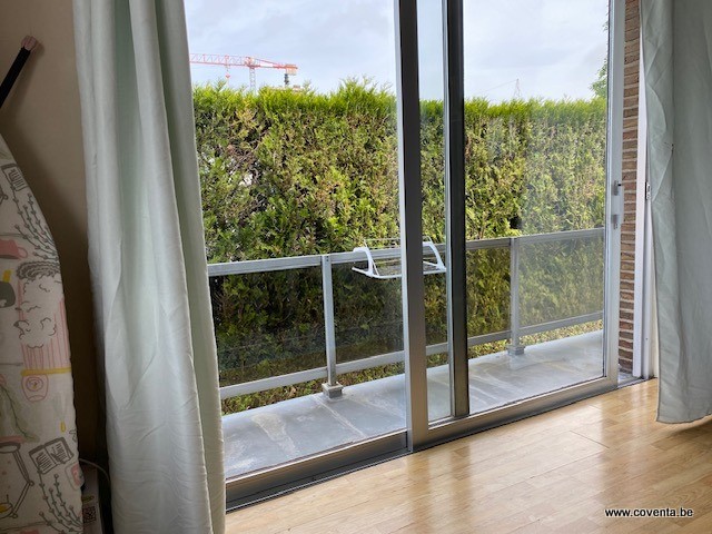 Ruim appartement met garage in rustige woonwijk te huur te Roeselare - foto 5