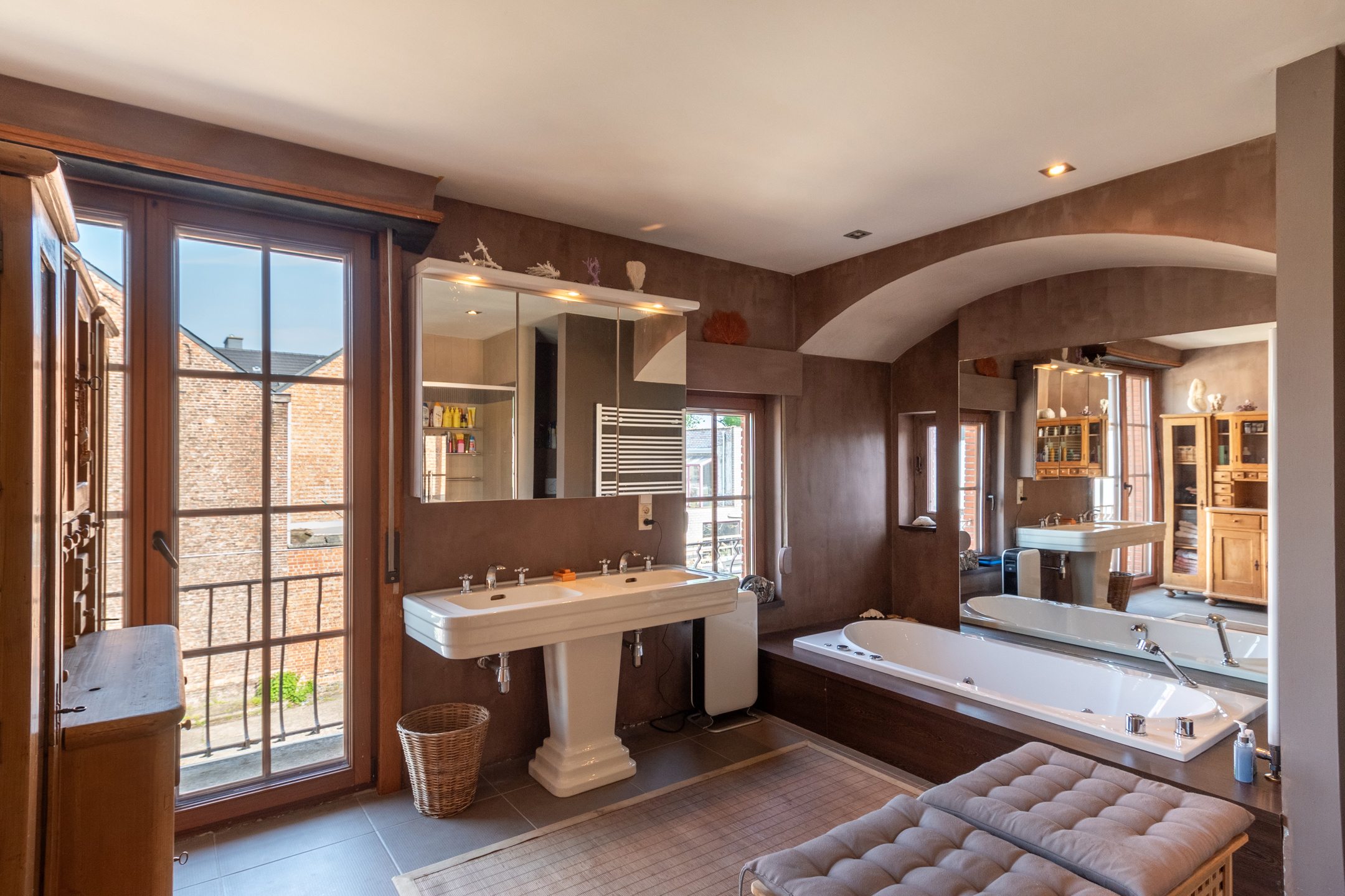 Meesterwoning met bouwgrond en extra mogelijkheden - foto 3