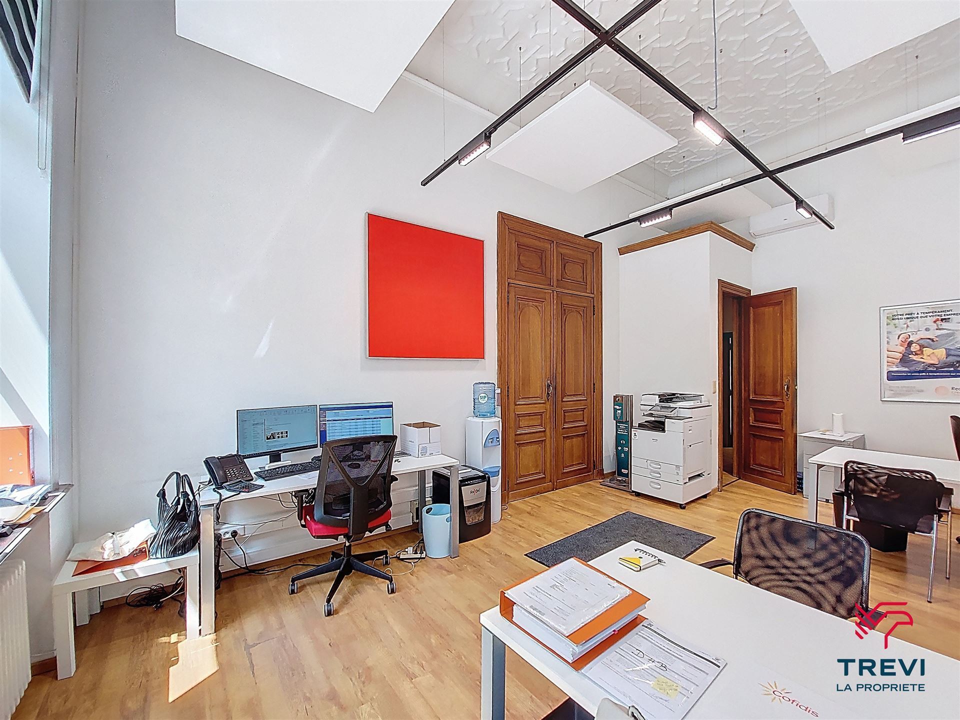 Bureaux au rez de chaussée (ou appartement) - photo 5