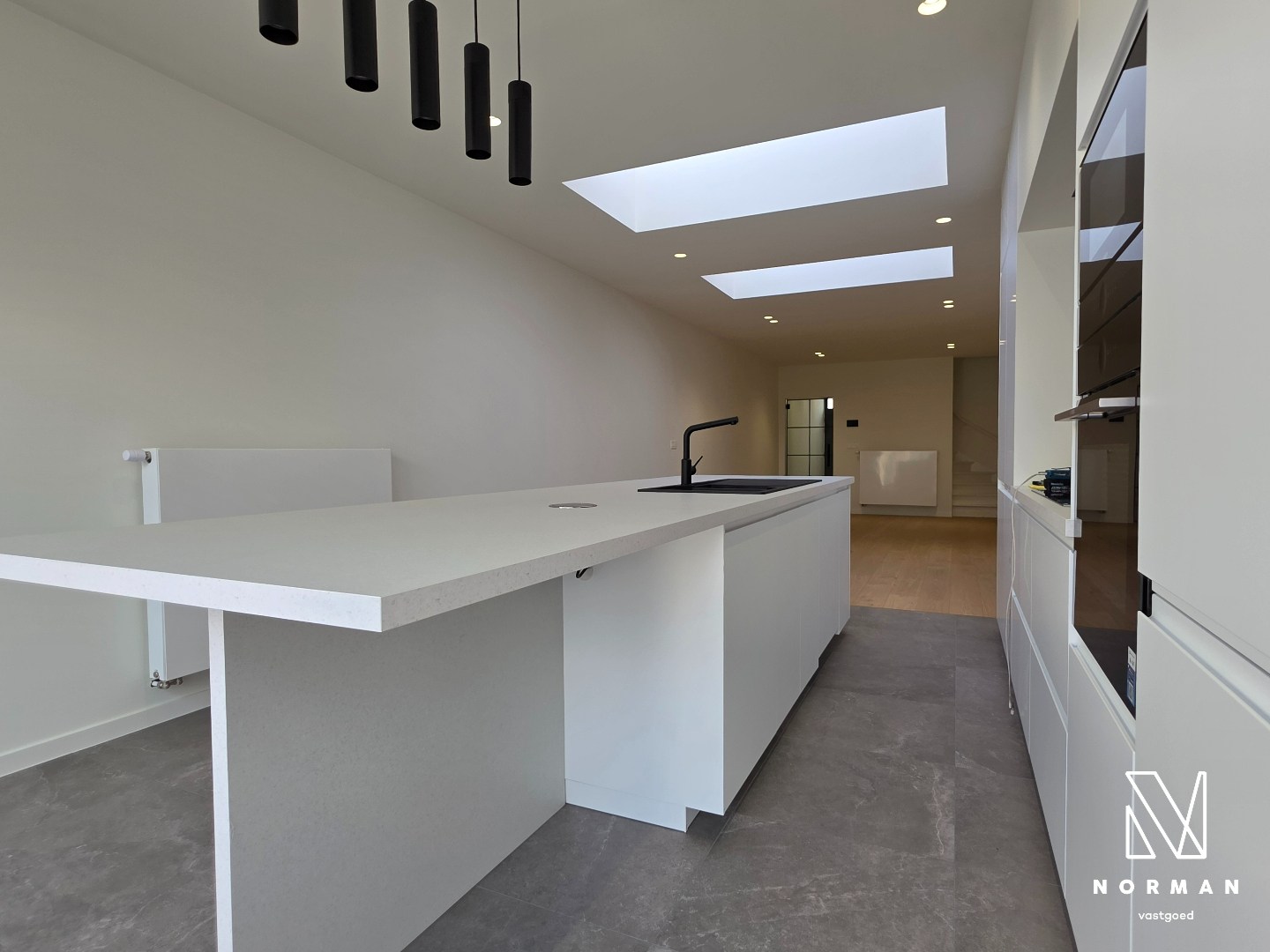 Stadswoning met 3 slaapkamers en mooie stadstuin op vlot bereikbare locatie in Kortrijk. - foto 5